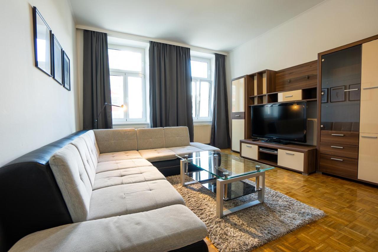 Two Bedrooms Family Nice Apartment Bécs Kültér fotó